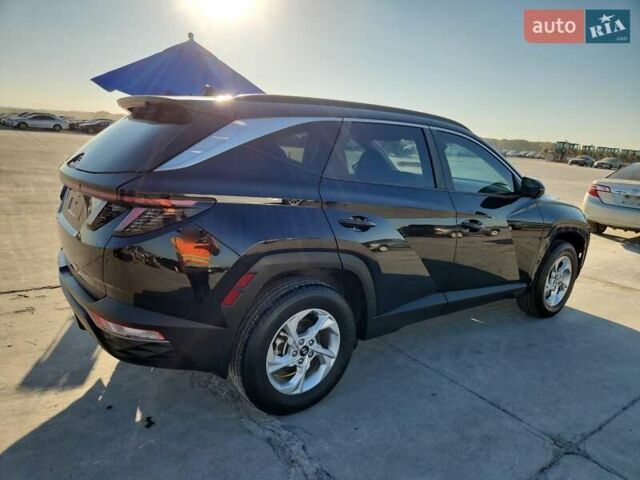 Черный Хендай Туксон, объемом двигателя 2.5 л и пробегом 122 тыс. км за 5700 $, фото 2 на Automoto.ua
