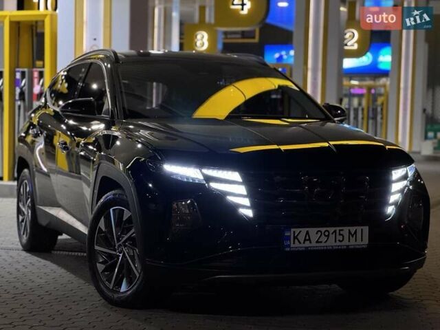 Чорний Хендай Туксон, об'ємом двигуна 2 л та пробігом 28 тис. км за 25300 $, фото 4 на Automoto.ua
