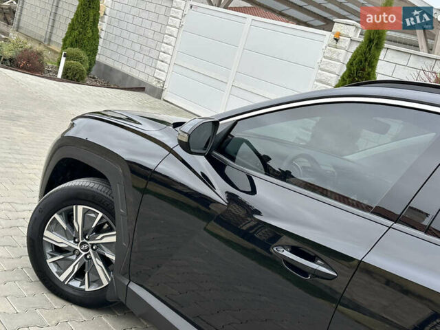 Черный Хендай Туксон, объемом двигателя 1.6 л и пробегом 96 тыс. км за 29900 $, фото 7 на Automoto.ua