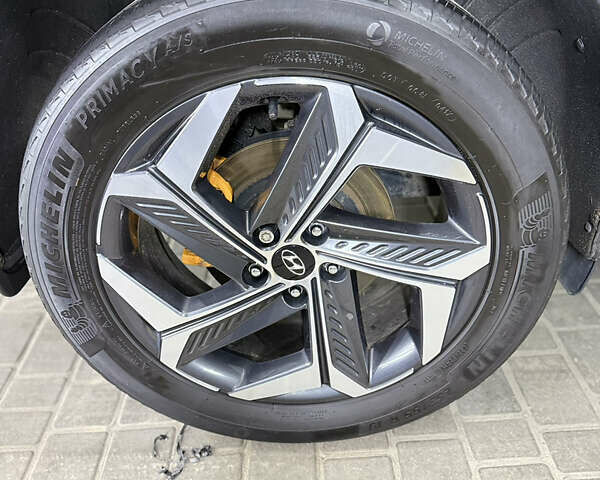 Чорний Хендай Туксон, об'ємом двигуна 1.6 л та пробігом 107 тис. км за 35555 $, фото 12 на Automoto.ua