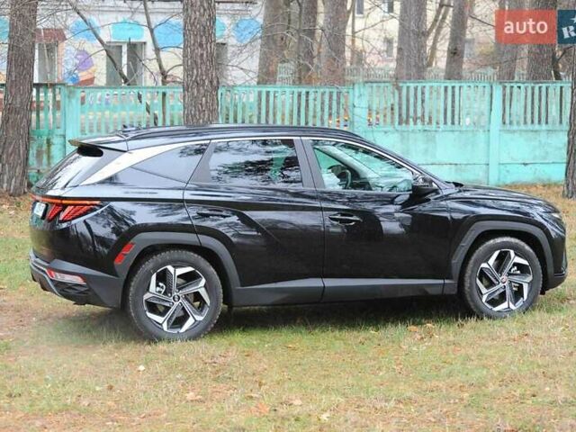 Черный Хендай Туксон, объемом двигателя 2.5 л и пробегом 45 тыс. км за 22500 $, фото 4 на Automoto.ua