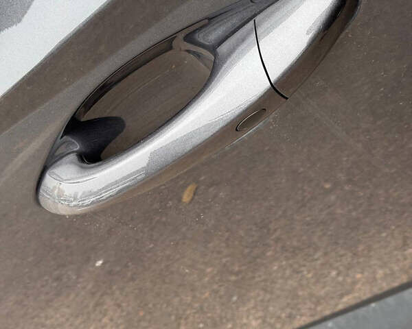 Черный Хендай Туксон, объемом двигателя 2 л и пробегом 107 тыс. км за 28900 $, фото 4 на Automoto.ua