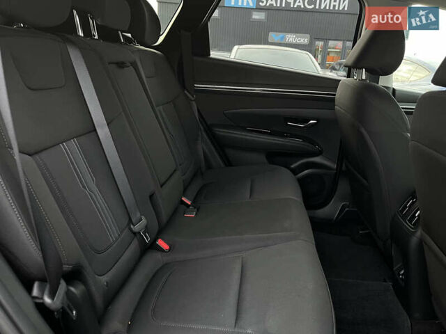 Черный Хендай Туксон, объемом двигателя 1.6 л и пробегом 67 тыс. км за 27300 $, фото 24 на Automoto.ua