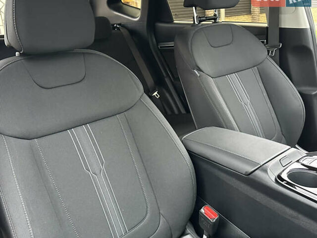 Черный Хендай Туксон, объемом двигателя 1.6 л и пробегом 96 тыс. км за 29900 $, фото 53 на Automoto.ua