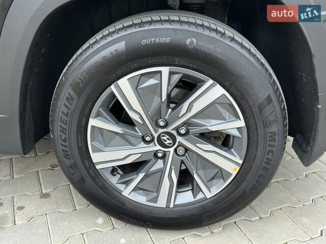 Черный Хендай Туксон, объемом двигателя 1.6 л и пробегом 96 тыс. км за 29900 $, фото 19 на Automoto.ua