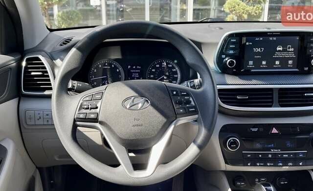 Черный Хендай Туксон, объемом двигателя 2.36 л и пробегом 53 тыс. км за 19500 $, фото 18 на Automoto.ua