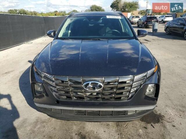 Черный Хендай Туксон, объемом двигателя 1.6 л и пробегом 75 тыс. км за 10200 $, фото 4 на Automoto.ua