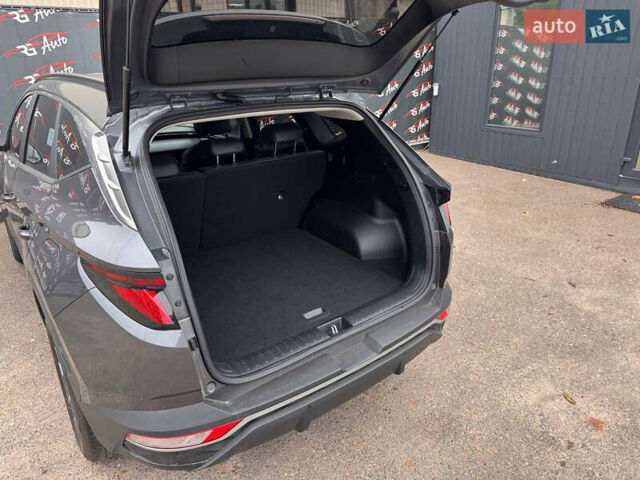 Черный Хендай Туксон, объемом двигателя 2 л и пробегом 107 тыс. км за 28900 $, фото 11 на Automoto.ua