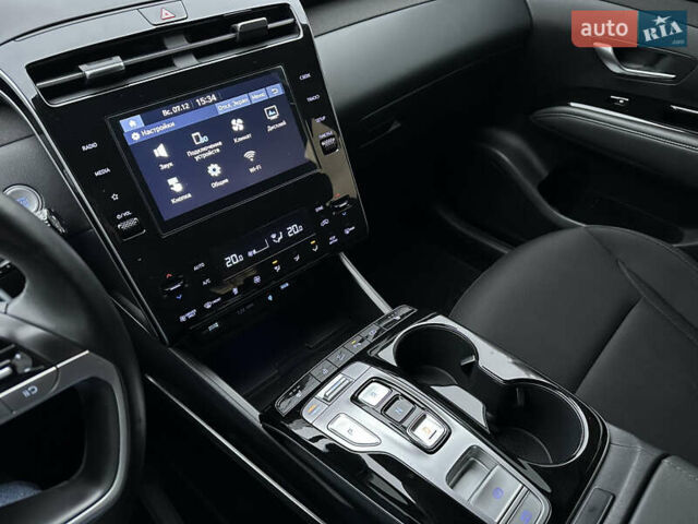 Черный Хендай Туксон, объемом двигателя 1.6 л и пробегом 96 тыс. км за 29900 $, фото 84 на Automoto.ua