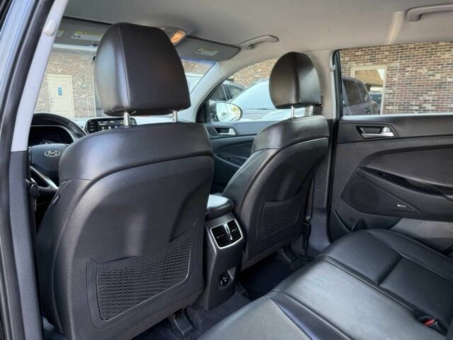 Хендай Туксон 2021 в Киеве на Automoto.ua Черный Хендай Туксон, объемом двигателя 2.4 л и пробегом 17 тыс. км за 5900 $, фото 10 на Automoto.ua