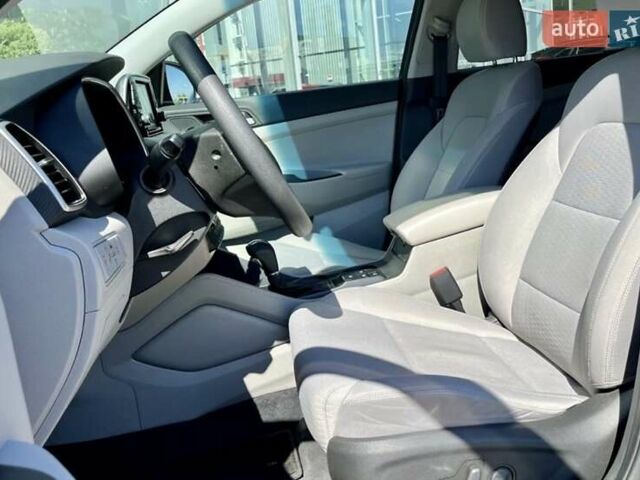 Черный Хендай Туксон, объемом двигателя 2.36 л и пробегом 53 тыс. км за 19500 $, фото 16 на Automoto.ua