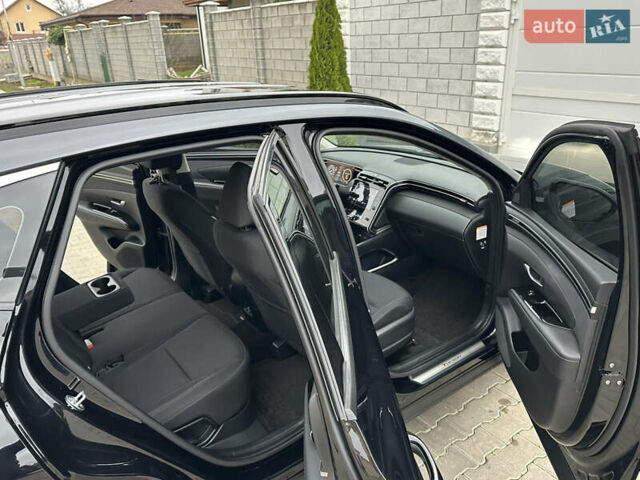 Черный Хендай Туксон, объемом двигателя 1.6 л и пробегом 96 тыс. км за 29900 $, фото 46 на Automoto.ua