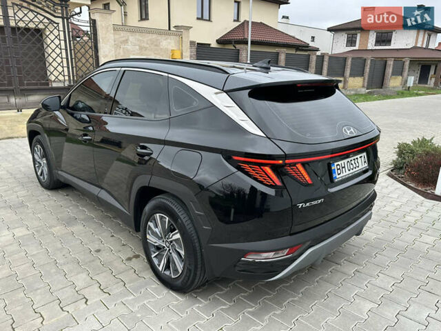 Черный Хендай Туксон, объемом двигателя 1.6 л и пробегом 96 тыс. км за 29900 $, фото 113 на Automoto.ua