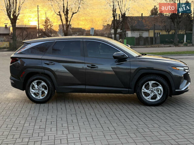 Черный Хендай Туксон, объемом двигателя 2.5 л и пробегом 74 тыс. км за 21500 $, фото 7 на Automoto.ua