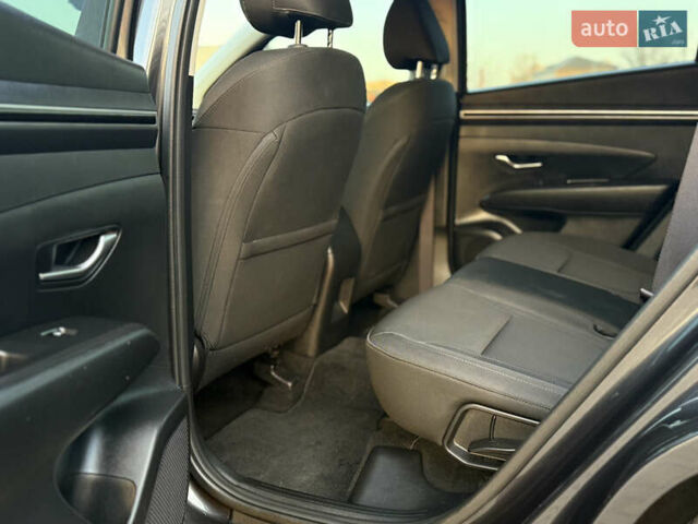 Черный Хендай Туксон, объемом двигателя 2.5 л и пробегом 74 тыс. км за 21500 $, фото 11 на Automoto.ua