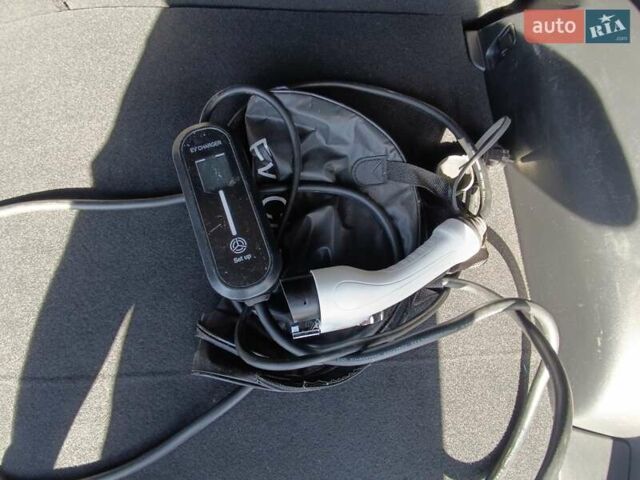 Черный Хендай Туксон, объемом двигателя 1.6 л и пробегом 28 тыс. км за 34300 $, фото 17 на Automoto.ua