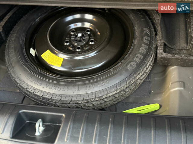 Черный Хендай Туксон, объемом двигателя 2.5 л и пробегом 74 тыс. км за 21500 $, фото 15 на Automoto.ua