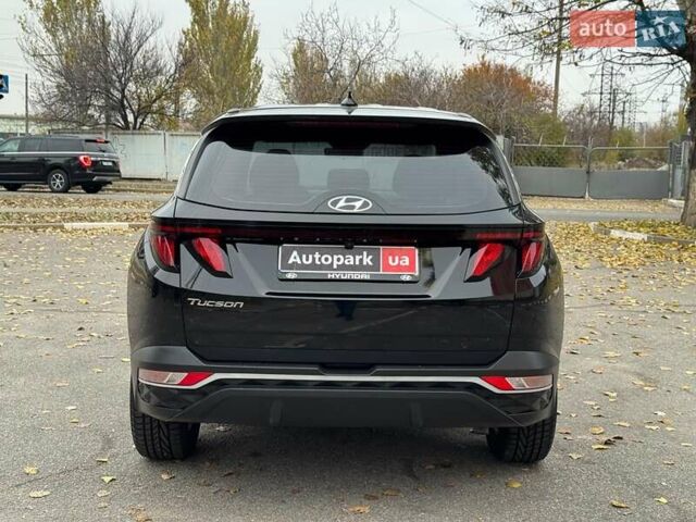 Черный Хендай Туксон, объемом двигателя 2.5 л и пробегом 97 тыс. км за 22990 $, фото 6 на Automoto.ua
