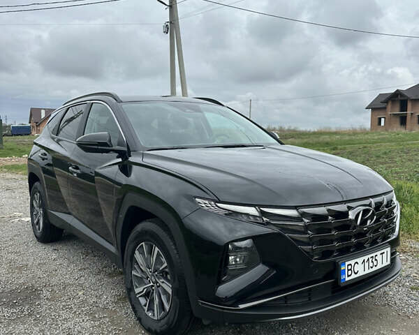 Черный Хендай Туксон, объемом двигателя 1.6 л и пробегом 23 тыс. км за 29900 $, фото 4 на Automoto.ua