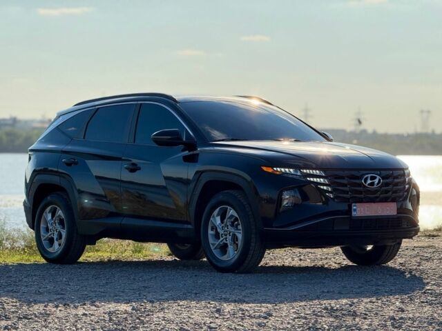 Чорний Хендай Туксон, об'ємом двигуна 2.5 л та пробігом 115 тис. км за 24999 $, фото 1 на Automoto.ua