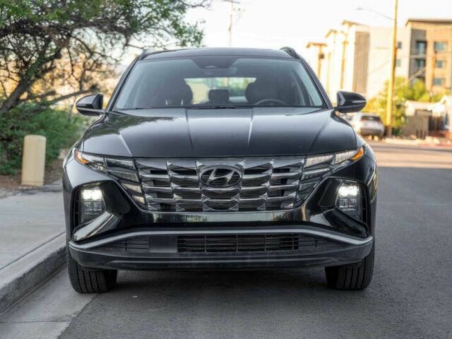 Чорний Хендай Туксон, об'ємом двигуна 2.5 л та пробігом 16 тис. км за 19000 $, фото 1 на Automoto.ua