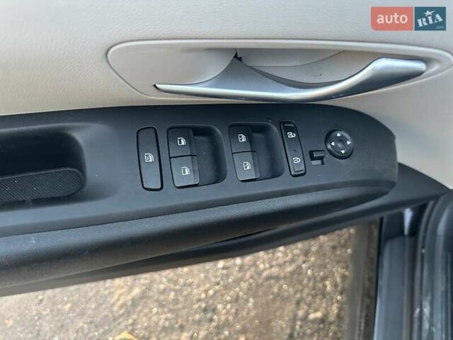 Черный Хендай Туксон, объемом двигателя 1.6 л и пробегом 23 тыс. км за 29900 $, фото 7 на Automoto.ua