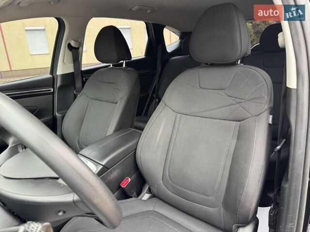 Черный Хендай Туксон, объемом двигателя 2.5 л и пробегом 97 тыс. км за 22990 $, фото 27 на Automoto.ua