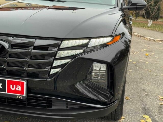 Черный Хендай Туксон, объемом двигателя 2.5 л и пробегом 97 тыс. км за 22990 $, фото 8 на Automoto.ua