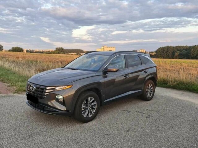 Черный Хендай Туксон, объемом двигателя 1.6 л и пробегом 50 тыс. км за 17500 $, фото 1 на Automoto.ua