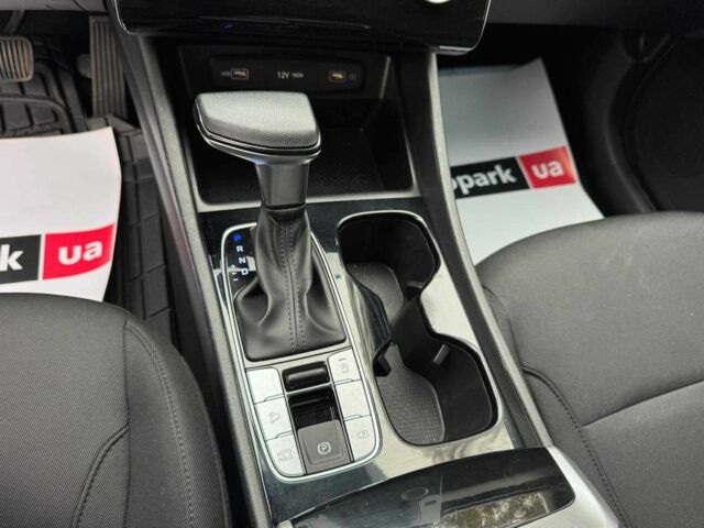 Черный Хендай Туксон, объемом двигателя 2.5 л и пробегом 97 тыс. км за 22990 $, фото 23 на Automoto.ua