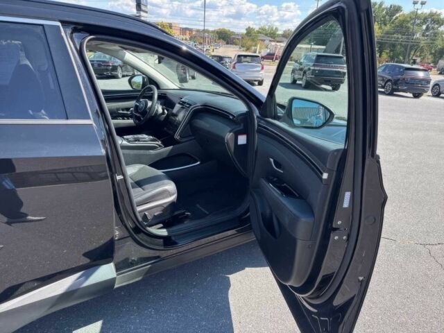 Чорний Хендай Туксон, об'ємом двигуна 1.6 л та пробігом 30 тис. км за 14500 $, фото 8 на Automoto.ua