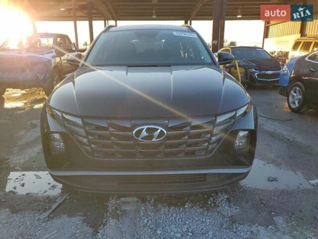 Черный Хендай Туксон, объемом двигателя 1.6 л и пробегом 48 тыс. км за 8200 $, фото 4 на Automoto.ua