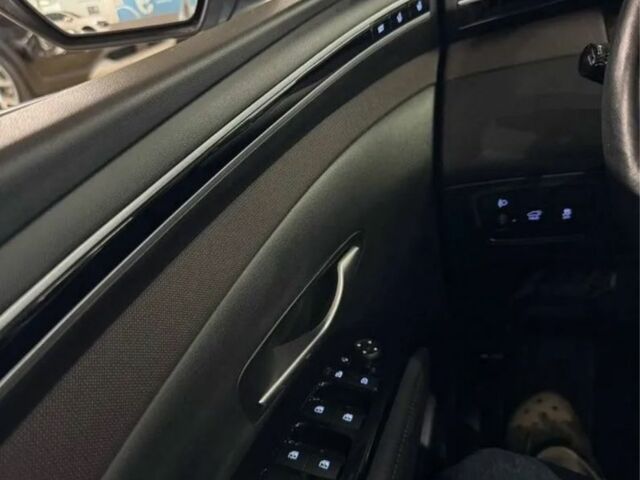 Хендай Туксон 2022 в Киеве на Automoto.ua Черный Хендай Туксон, объемом двигателя 1.6 л и пробегом 37 тыс. км за 21853 $, фото 11 на Automoto.ua