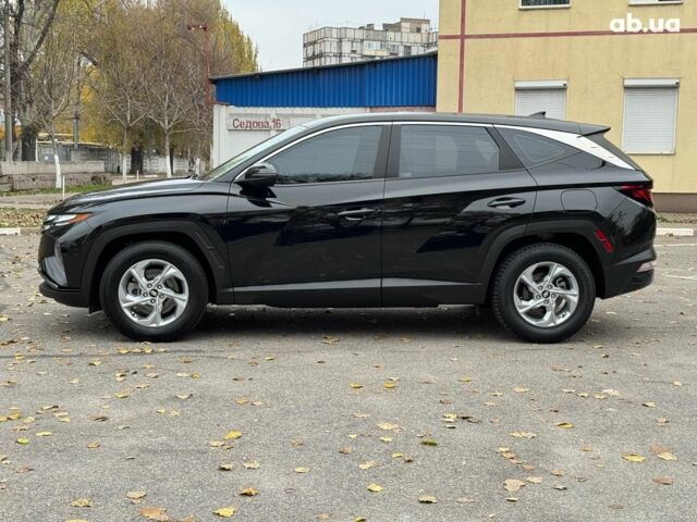 Черный Хендай Туксон, объемом двигателя 2.5 л и пробегом 97 тыс. км за 22990 $, фото 3 на Automoto.ua