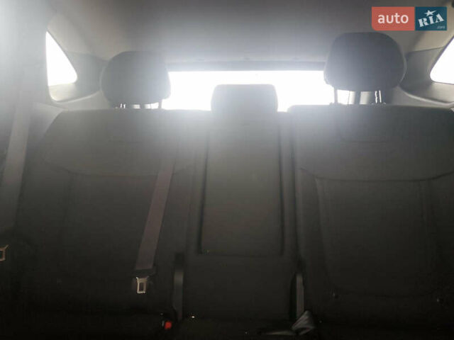 Черный Хендай Туксон, объемом двигателя 1.6 л и пробегом 204 тыс. км за 8100 $, фото 8 на Automoto.ua