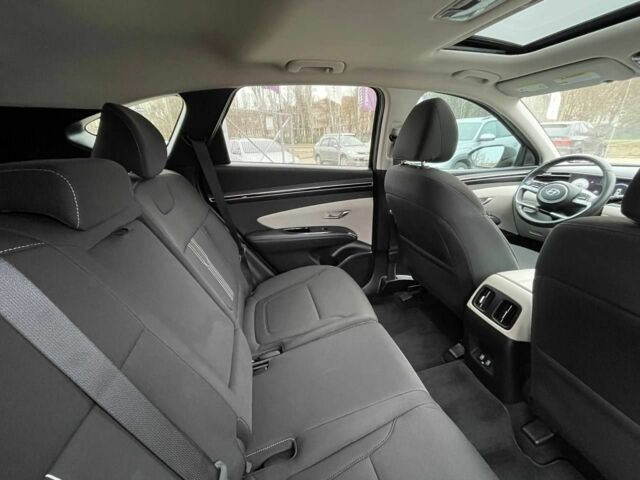 Черный Хендай Туксон, объемом двигателя 2.5 л и пробегом 67 тыс. км за 25000 $, фото 21 на Automoto.ua