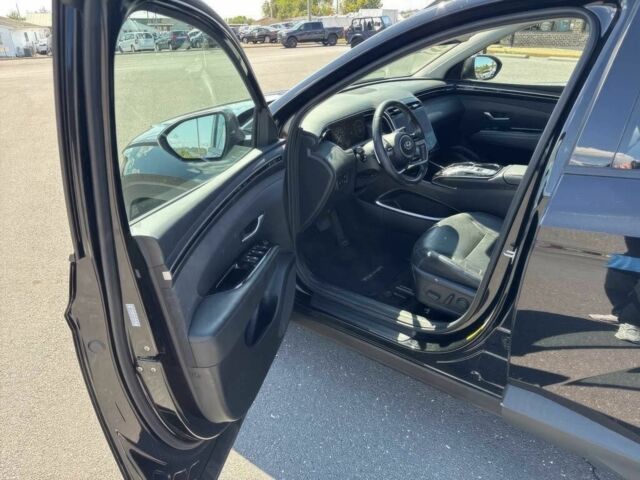 Чорний Хендай Туксон, об'ємом двигуна 1.6 л та пробігом 30 тис. км за 14500 $, фото 7 на Automoto.ua