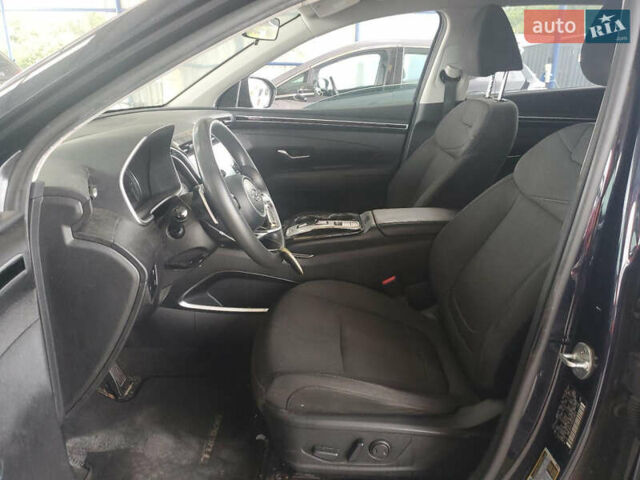 Черный Хендай Туксон, объемом двигателя 1.6 л и пробегом 204 тыс. км за 8100 $, фото 6 на Automoto.ua