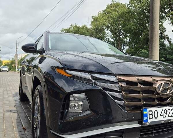 Черный Хендай Туксон, объемом двигателя 1.6 л и пробегом 88 тыс. км за 28500 $, фото 1 на Automoto.ua