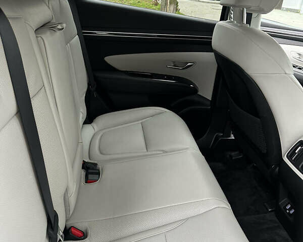 Черный Хендай Туксон, объемом двигателя 1.6 л и пробегом 43 тыс. км за 29950 $, фото 7 на Automoto.ua