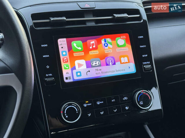 Черный Хендай Туксон, объемом двигателя 2.5 л и пробегом 48 тыс. км за 24000 $, фото 24 на Automoto.ua