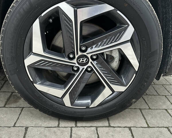 Черный Хендай Туксон, объемом двигателя 1.6 л и пробегом 43 тыс. км за 29950 $, фото 16 на Automoto.ua