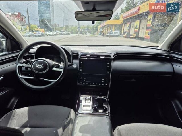 Черный Хендай Туксон, объемом двигателя 1.6 л и пробегом 88 тыс. км за 28500 $, фото 11 на Automoto.ua