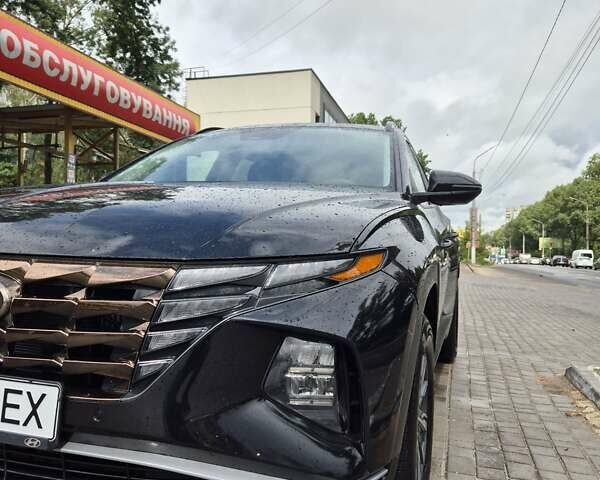 Черный Хендай Туксон, объемом двигателя 1.6 л и пробегом 88 тыс. км за 28500 $, фото 5 на Automoto.ua