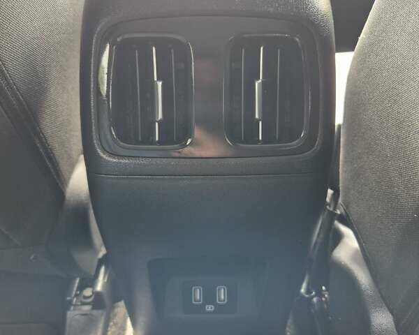 Черный Хендай Туксон, объемом двигателя 1.6 л и пробегом 88 тыс. км за 28500 $, фото 12 на Automoto.ua