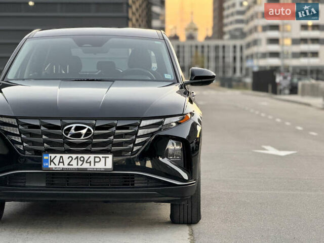 Черный Хендай Туксон, объемом двигателя 2.5 л и пробегом 48 тыс. км за 24000 $, фото 6 на Automoto.ua