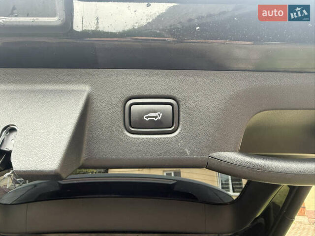 Черный Хендай Туксон, объемом двигателя 2.5 л и пробегом 81 тыс. км за 14900 $, фото 20 на Automoto.ua