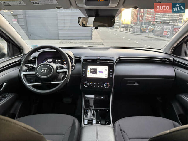 Черный Хендай Туксон, объемом двигателя 2.5 л и пробегом 48 тыс. км за 24000 $, фото 18 на Automoto.ua
