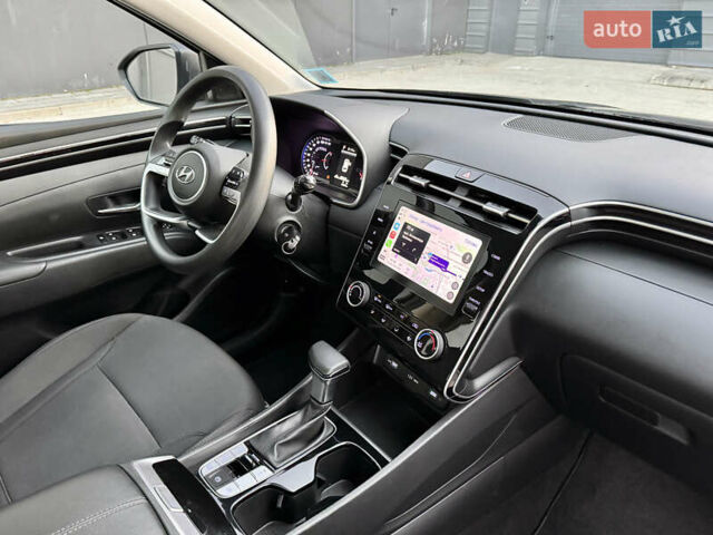 Черный Хендай Туксон, объемом двигателя 2.5 л и пробегом 48 тыс. км за 24000 $, фото 10 на Automoto.ua