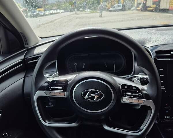 Черный Хендай Туксон, объемом двигателя 1.6 л и пробегом 88 тыс. км за 28500 $, фото 9 на Automoto.ua